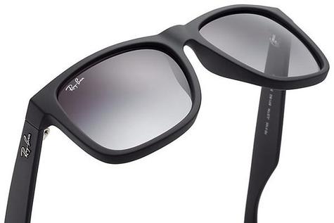 Ray-Ban 0RB4165 Justin Rubber Black Sunglasses - main image